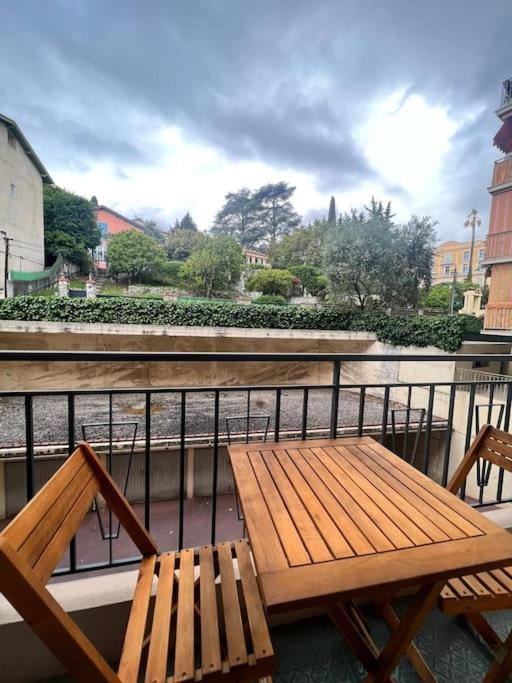 Apartamento Beau 2 Pieces,Terrasse, Parking Menton Centre Exterior foto